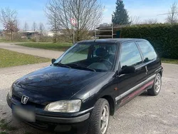 Schwarz Gebraucht 2001 Peugeot 106 Filou Kleinwagen | 500 €