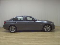 Grau Gebraucht 2022 BMW 320e Advantage Limousine | 22.380 € (Superpreis)