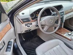 Grau Gebraucht 2011 Mercedes E300 Elegance Kombi | 8.450 € (Guter Preis)