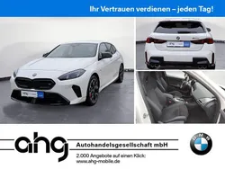 Weiß Gebraucht 2024 BMW M135 Performance Kleinwagen | 45.930 €