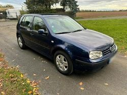 Blau Gebraucht 2003 VW Golf IV Kleinwagen | 2.100 € (Guter Preis)