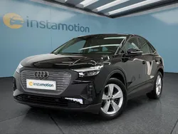 Schwarz Gebraucht 2022 Audi Q4 Sportback e-tron SUV | 30.799 € (Teuer)