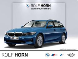 Phytonicblau metallic Gebraucht 2022 BMW 318 Advantage Kombi | 21.320 € (Fairer Preis)