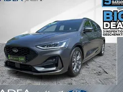 Grau Gebraucht 2024 Ford Focus ST-Line Kombi | 23.380 € (Superpreis)