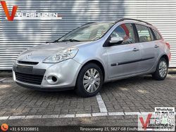 Grau Gebraucht 2011 Renault Clio II Exception Limousine | 1.495 € (Fairer Preis)