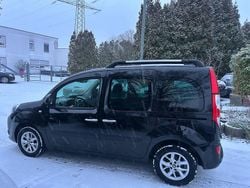 Schwarz Gebraucht 2018 Renault Kangoo LIMITED Van / Kleinbus | 8.290 € (Guter Preis)