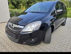 Schwarz Gebraucht 2011 Opel Zafira Innovation Van / Kleinbus | 3.500 € (Guter Preis)