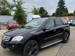 Schwarz Gebraucht 2008 Mercedes ML280 SUV | 8.800 € (Guter Preis)
