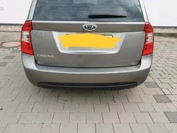 Andere außenfarben Gebraucht 2009 Kia Carens 2 Van / Kleinbus | 3.000 € (Fairer Preis)