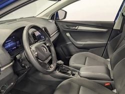 Metallic Gebraucht 2024 Skoda Karoq Selection SUV | 30.910 € (Fairer Preis)