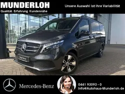 Graphitgrau metallic Gebraucht 2024 Mercedes V220 Edition Van / Kleinbus | 55.900 € (Etwas zu teuer)