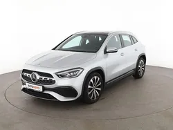Grau Gebraucht 2020 Mercedes GLA200 AMG line SUV | 31.310 € (Guter Preis)