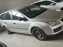Silber Gebraucht 2006 Ford Focus Kombi | 999 € (Superpreis)