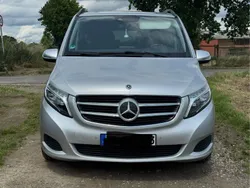 Silber Gebraucht 2019 Mercedes E250 Van / Kleinbus | 35.900 € (Superpreis)