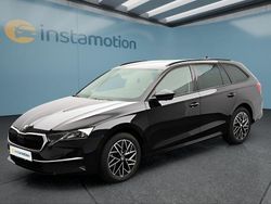 Schwarz Gebraucht 2024 Skoda Octavia Kombi | 31.599 € (Fairer Preis)