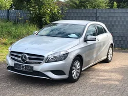 Silber Gebraucht 2014 Mercedes A180 Limousine | 15.900 € (Guter Preis)