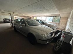 Silber Gebraucht 2006 Skoda Octavia Kombi | 2.499 € (Etwas zu teuer)
