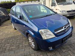 Blau Gebraucht 2005 Opel Meriva Basis Van / Kleinbus | 1.190 € (Guter Preis)