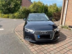 Blau Gebraucht 2016 Audi A4 Sport Kombi | 16.500 € (Fairer Preis)
