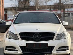 Weiß Gebraucht 2011 Mercedes C350 Limousine | 12.400 € (Fairer Preis)