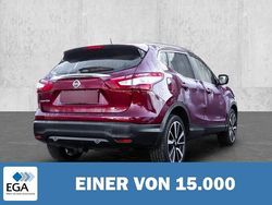 Metallic Gebraucht 2016 Nissan Qashqai 360º SUV | 16.170 € (Etwas zu teuer)