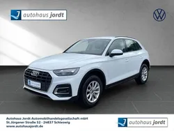 Weiß Gebraucht 2023 Audi Q5 Ambiente SUV | 31.530 € (Superpreis)