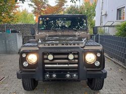 Braun Gebraucht 2018 Land Rover Defender Abholung | 44.500 €