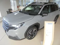 Grau Neu 2025 Subaru Forester Exclusive+ SUV | 45.220 € (Etwas zu teuer)