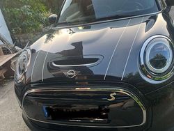 Schwarz Gebraucht 2023 Mini Cooper SE Kleinwagen | 24.000 € (Teuer)