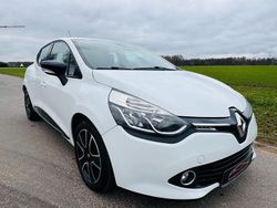 Weiß Gebraucht 2014 Renault Clio IV Kleinwagen | 5.990 € (Fairer Preis)