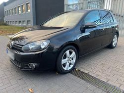 Schwarz Gebraucht 2009 VW Golf VI Kleinwagen | 4.990 € (Fairer Preis)