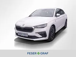 Candy weiss Gebraucht 2025 Skoda Scala Drive Kleinwagen | 22.440 € (Fairer Preis)