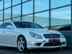 Weiß Gebraucht 2007 Mercedes CLS63 AMG AMG Limousine | 26.990 € (Fairer Preis)