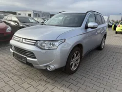 Silber Gebraucht 2013 Mitsubishi Outlander Intense SUV | 5.500 €
