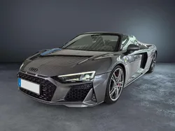 Grau Gebraucht 2023 Audi R8 Spyder Performance Cabrio | 225.000 €