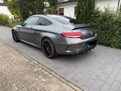 Grau Gebraucht 2017 Mercedes C63S AMG AMG Coupé | 66.500 € (Etwas zu teuer)