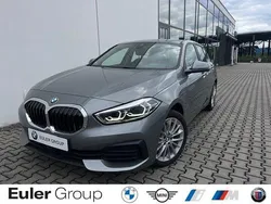Grau Gebraucht 2024 BMW 118 Kleinwagen | 25.833 € (Guter Preis)