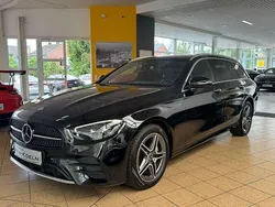 Schwarz Gebraucht 2023 Mercedes E200 AMG line Limousine | 42.999 € (Guter Preis)