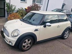 Weiß Gebraucht 2009 Mini ONE Kleinwagen | 2.800 € (Guter Preis)