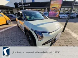 Grün Gebraucht 2024 Kia EV3 4 SUV | 46.970 € (Etwas zu teuer)