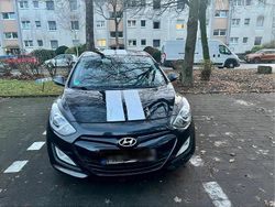 Schwarz Gebraucht 2013 Hyundai i30 Limousine | 3.999 € (Guter Preis)