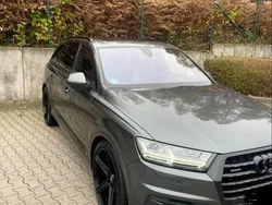 Grau Gebraucht 2016 Audi Q7 Ambiente SUV | 41.545 €