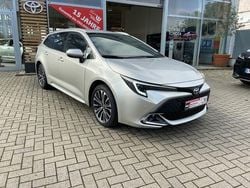 Silber Gebraucht 2024 Toyota Corolla Team Kombi | 30.950 € (Fairer Preis)