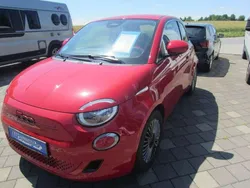 Rot Gebraucht 2022 Fiat 500e Red Limousine | 16.900 € (Superpreis)