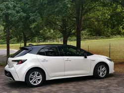 Weiß Gebraucht 2020 Toyota Corolla Comfort Limousine | 21.800 € (Fairer Preis)