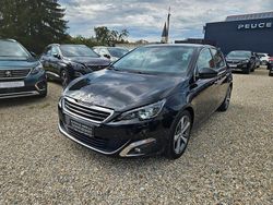 Noir perla nera Gebraucht 2015 Peugeot 308 Allure Limousine | 6.190 € (Etwas zu teuer)