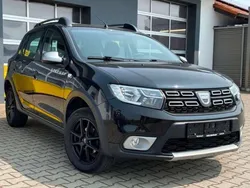 Perlmuttschwarz Gebraucht 2021 Dacia Sandero Prestige Kleinwagen | 12.200 € (Fairer Preis)