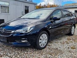 Blau Gebraucht 2018 Opel Astra Business Kombi | 4.900 € (Fairer Preis)