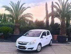 Weiß Gebraucht 2009 Opel Corsa Eco Limousine | 3.399 € (Fairer Preis)