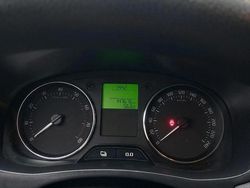 Braun Gebraucht 2012 Skoda Roomster Van / Kleinbus | 4.500 €